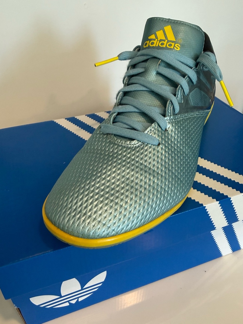 Men’s Adidas x Messi 15.3 Soccer Cleats (indoor/turf), Ice Metallic Blue S 12.5